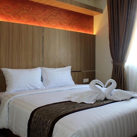Amadeo Hotel Duri 외부 사진